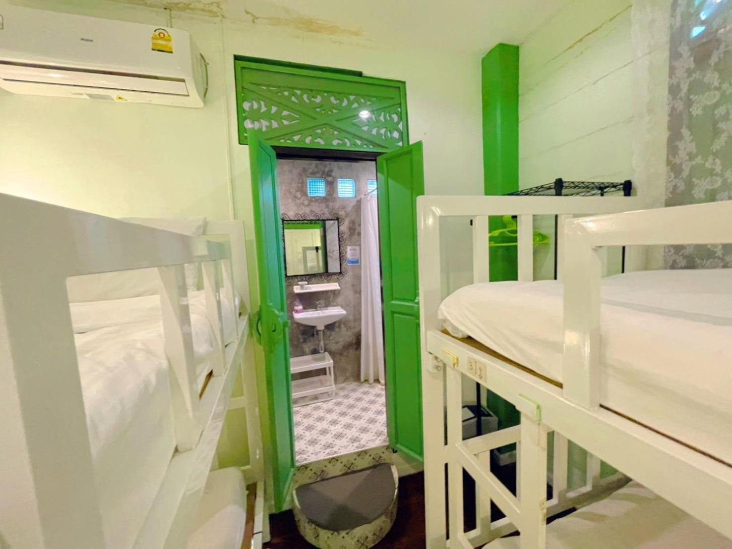 Green Teak House Bangkok Eksteriør bilde