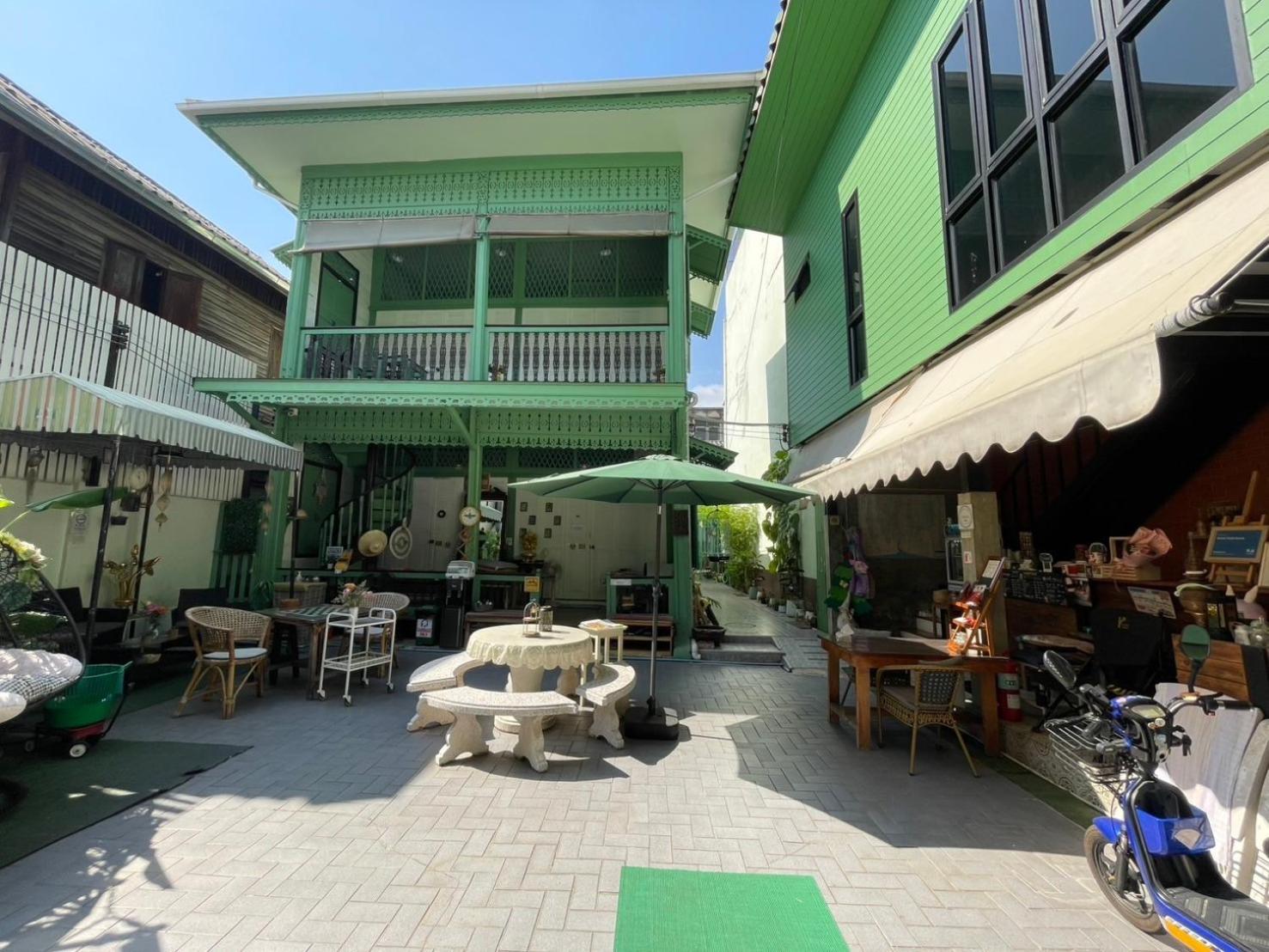 Green Teak House Bangkok Eksteriør bilde