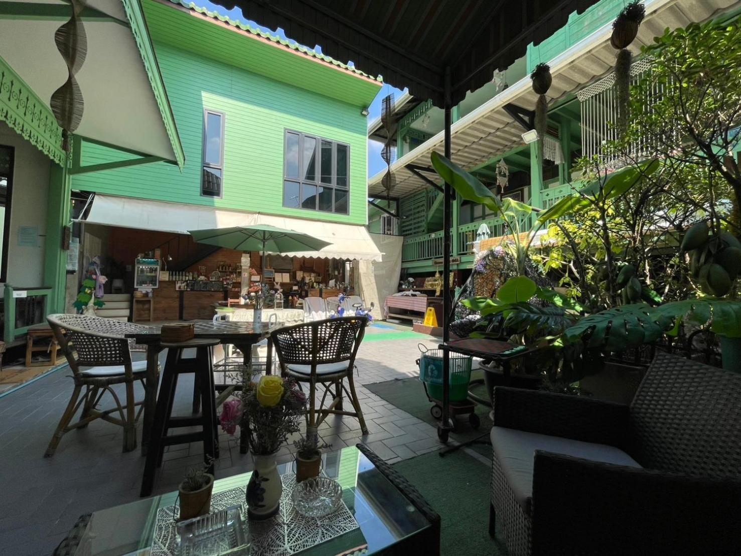 Green Teak House Bangkok Eksteriør bilde